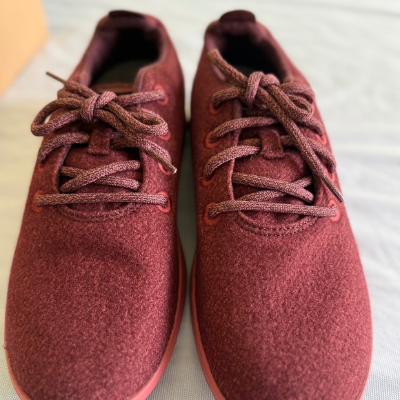 ? Brand New! Discontinued Allbirds Wool Runners – Hazy Burgundy | Men’s 10 ? main image 3